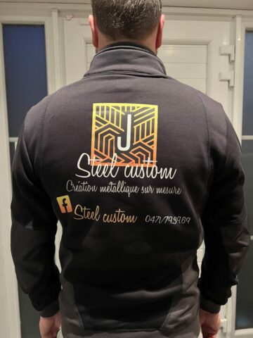 Sweat avec la méthode DTF